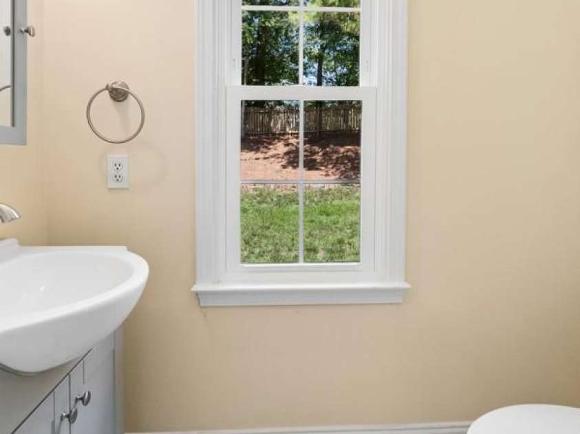 2328 Howerton Court, Charlotte, NC 28270.  MLS# CAR4388692, YatesRealty ID 35327. Half Bath