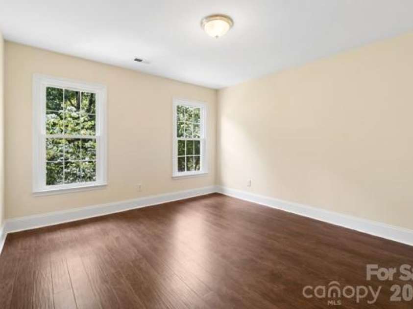 2328 Howerton Court, Charlotte, NC 28270.  MLS# CAR4388692, YatesRealty ID 35327. Living Room