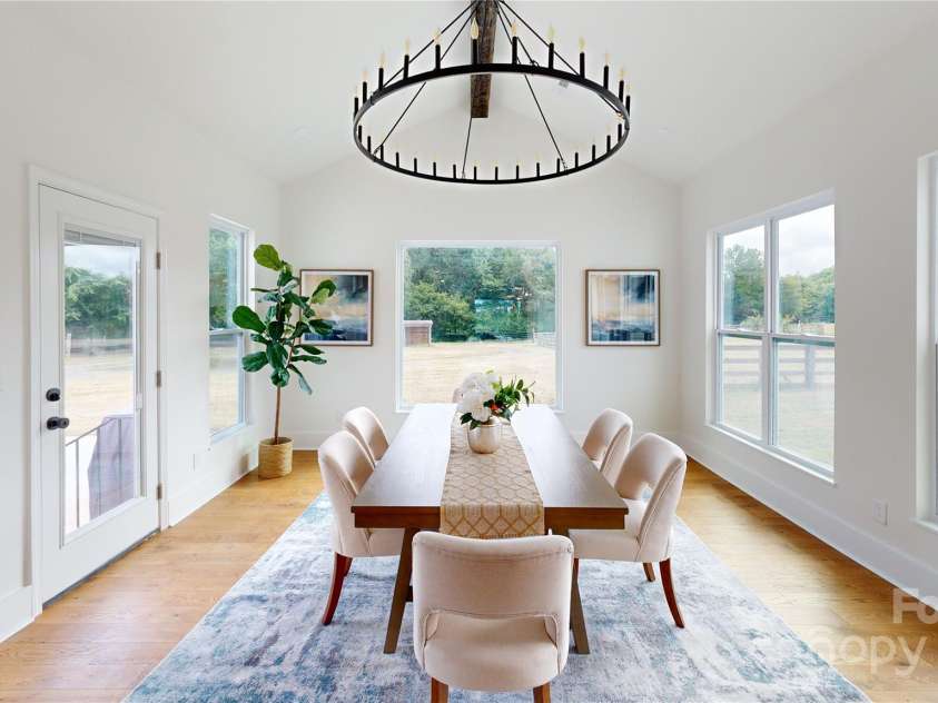 5008 Steele Village Road, Rock Hill, SC 29730.  MLS# CAR4278287, YatesRealty ID 35327. Dinning Area