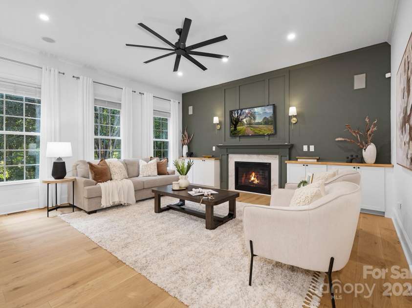 1728 Catherine Lothie Way, Fort Mill, SC 29708.  MLS# CAR4294651, YatesRealty ID 35328. Open Living room