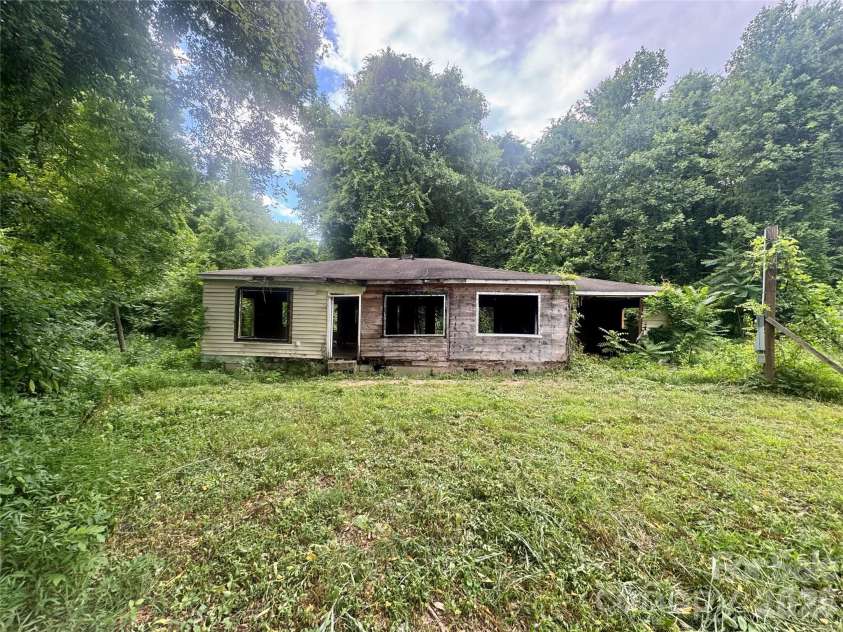 2874 Huffman Road, Lenoir, NC 28645.  MLS# CAR4400309, YatesRealty ID 35328. Homesite