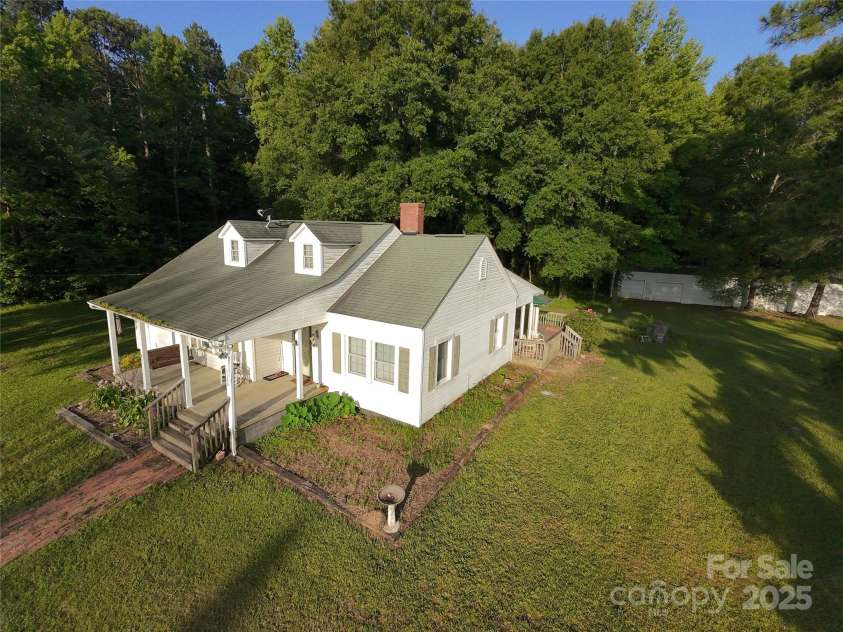 3388 Hwy 151 Highway, Pageland, SC 29728.  MLS# CAR4267905, YatesRealty ID 3533. 