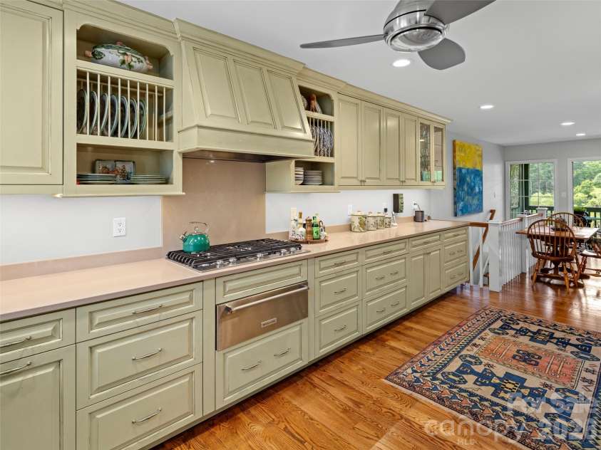 429 Crowfields Drive, Asheville, NC 28803.  MLS# CAR4342939, YatesRealty ID 3533. 