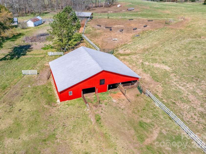825 Ed Hamrick Road, Shelby, NC 28150.  MLS# CAR4239621, YatesRealty ID 3533. 