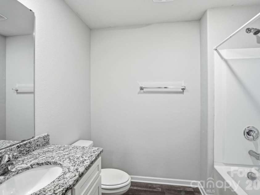 467 Belcaro Drive, Kings Mountain, NC 28086.  MLS# CAR4392298, YatesRealty ID 35330. 