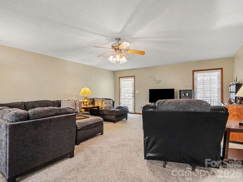 290 Deal Estate Drive, China Grove, NC 28023.  MLS# CAR4383555, YatesRealty ID 35331. 