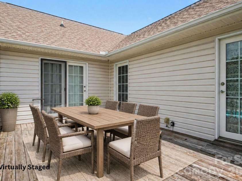 290 Deal Estate Drive, China Grove, NC 28023.  MLS# CAR4383555, YatesRealty ID 35331. Back Deck