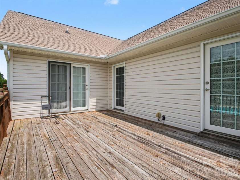 290 Deal Estate Drive, China Grove, NC 28023.  MLS# CAR4383555, YatesRealty ID 35331. Back Deck