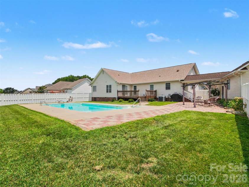 290 Deal Estate Drive, China Grove, NC 28023.  MLS# CAR4383555, YatesRealty ID 35331. Pool