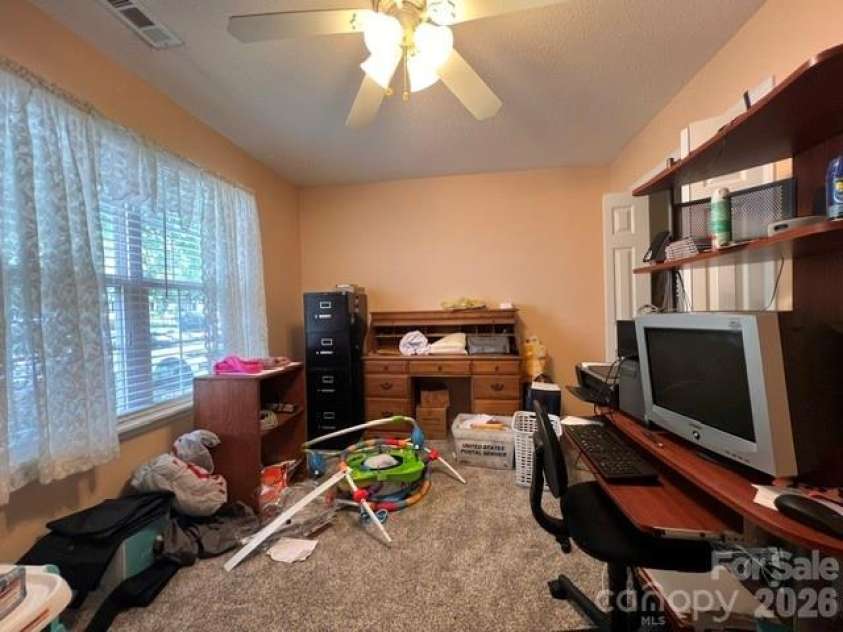5121 Magnolia Tree Lane, Charlotte, NC 28215.  MLS# CAR4397167, YatesRealty ID 35333. Bedroom #2