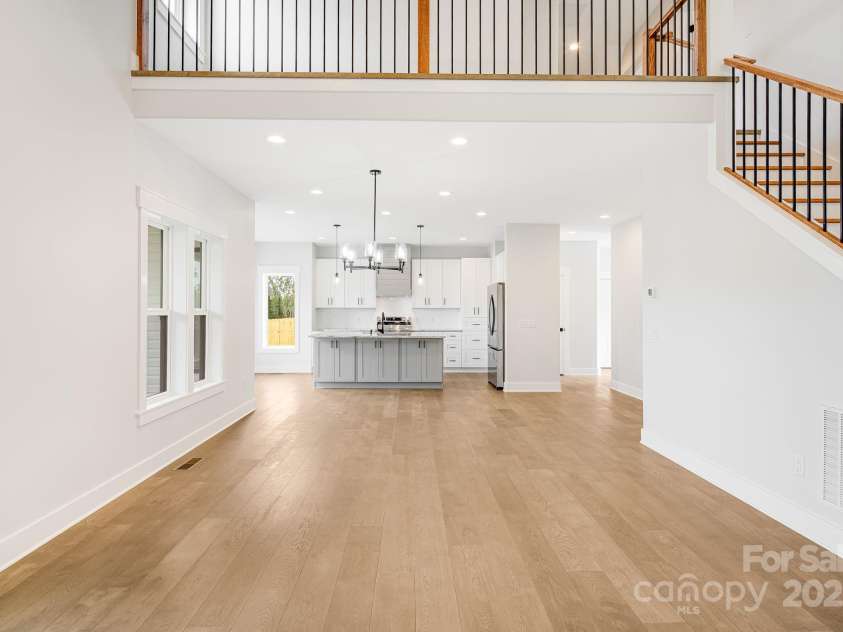 38 Red Laurel Court, Hendersonville, NC 28792.  MLS# CAR4296389, YatesRealty ID 35334. 