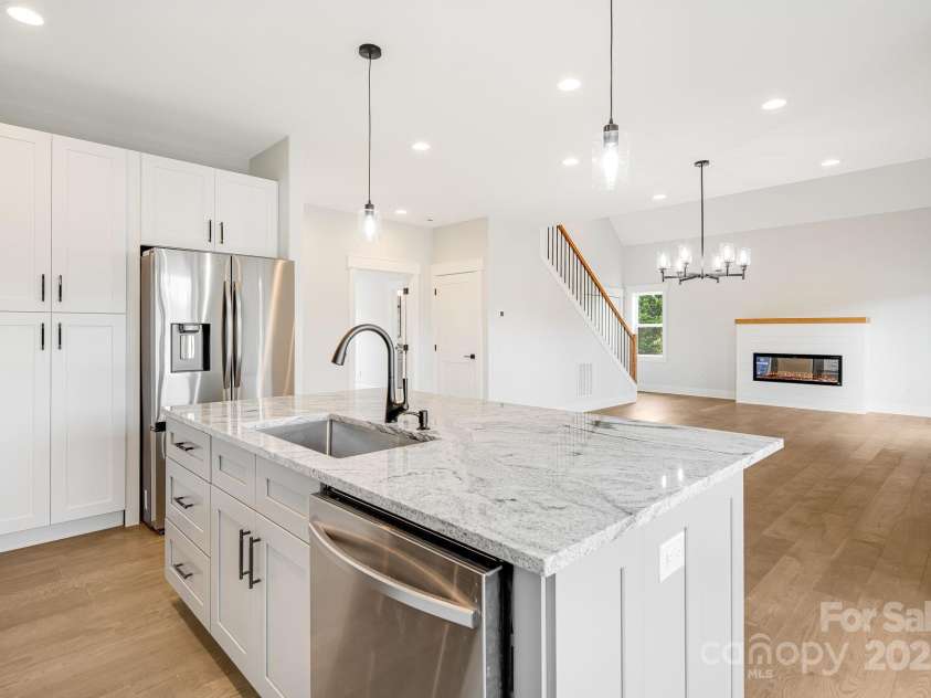 38 Red Laurel Court, Hendersonville, NC 28792.  MLS# CAR4296389, YatesRealty ID 35334. 