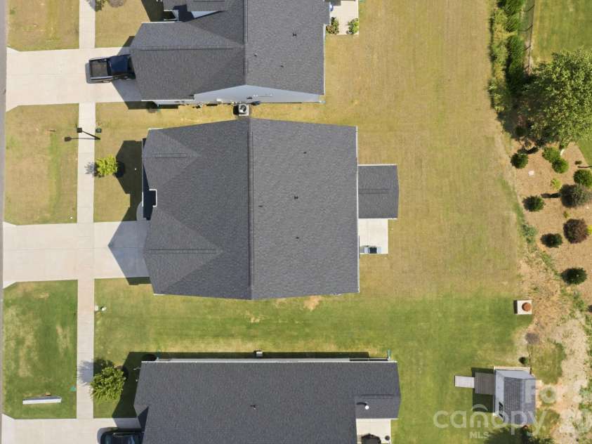 3239 Laurel Brook Drive, Denver, NC 28037.  MLS# CAR4396300, YatesRealty ID 35335. Extended driveway