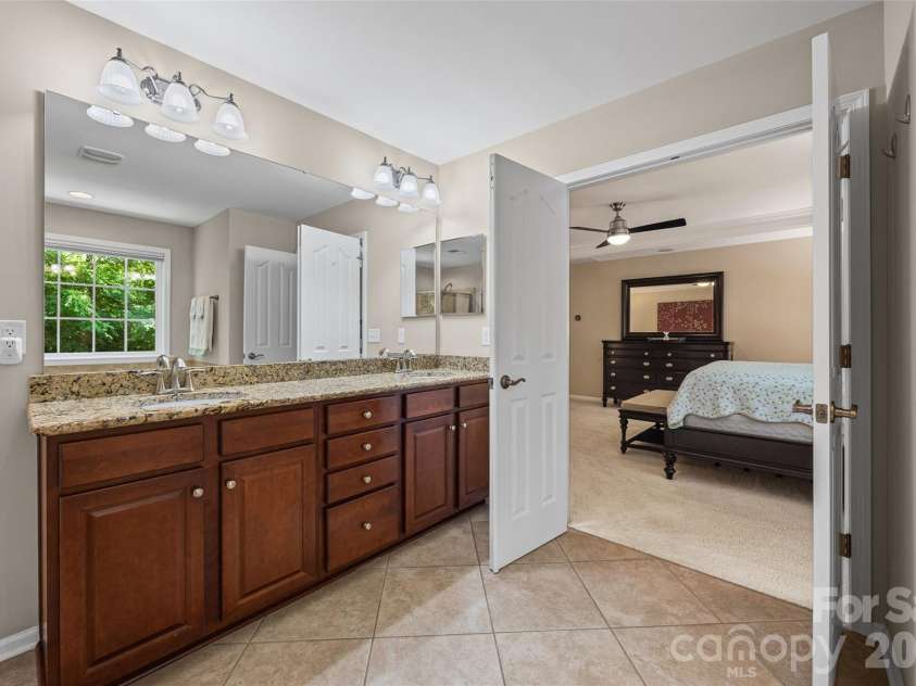 16859 Rudence Court, Charlotte, NC 28278.  MLS# CAR4380146, YatesRealty ID 35338. 