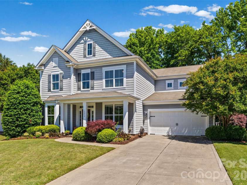 16859 Rudence Court, Charlotte, NC 28278.  MLS# CAR4380146, YatesRealty ID 35338. 