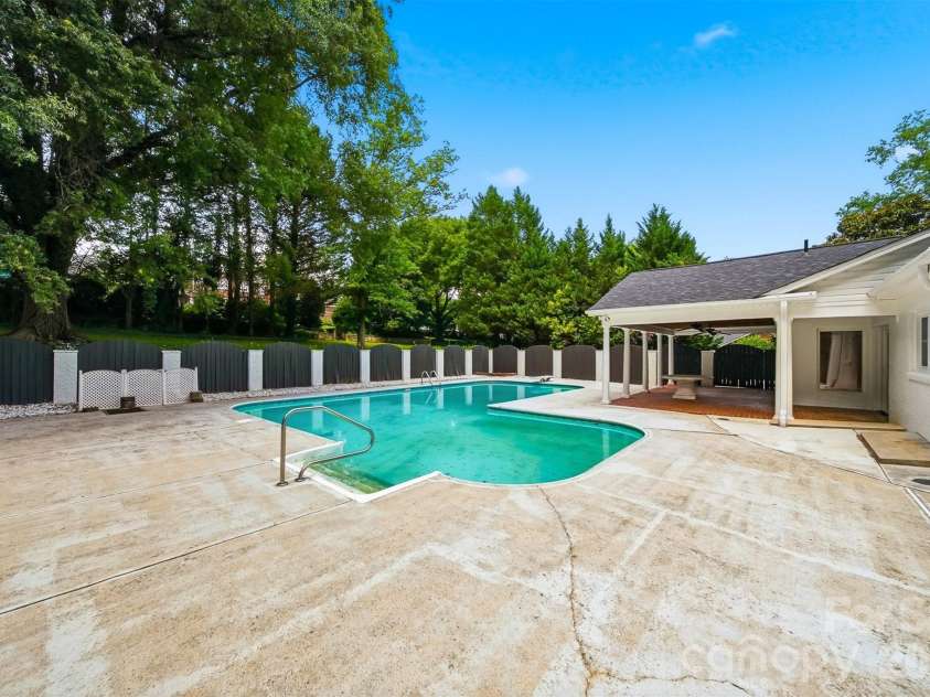 521 5th Street, Hickory, NC 28601.  MLS# CAR4399918, YatesRealty ID 35339. Pool deck big enough to spread out on!