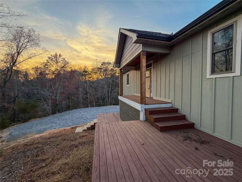 864 Matho Trace, Lake Lure, NC 28746.  MLS# CAR4322576, YatesRealty ID 3534. 