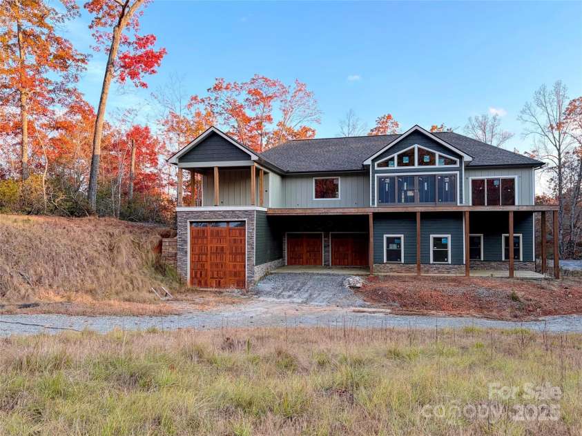 864 Matho Trace, Lake Lure, NC 28746.  MLS# CAR4322576, YatesRealty ID 3534. 