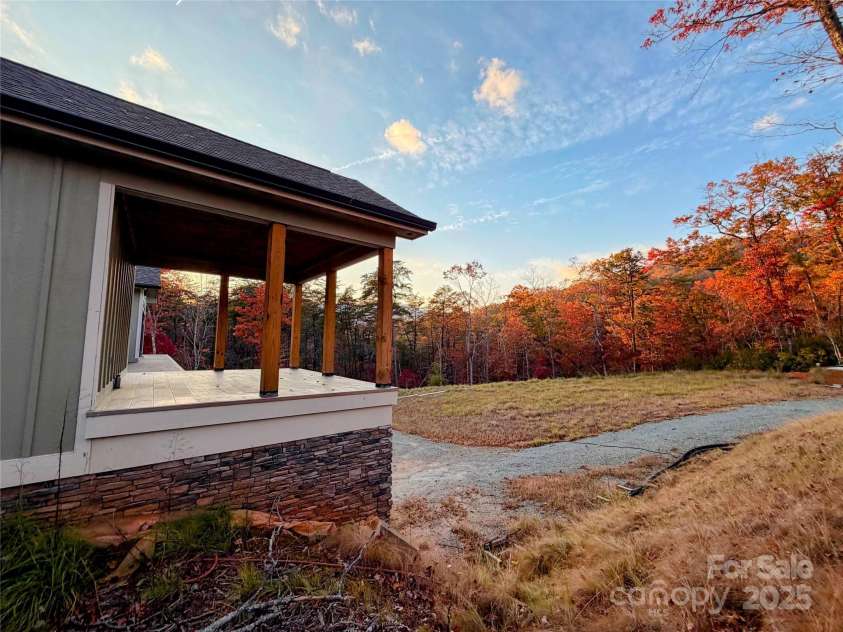 864 Matho Trace, Lake Lure, NC 28746.  MLS# CAR4322576, YatesRealty ID 3534. 