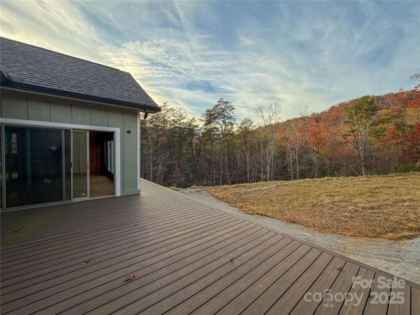 864 Matho Trace, Lake Lure, NC 28746.  MLS# CAR4322576, YatesRealty ID 3534. 