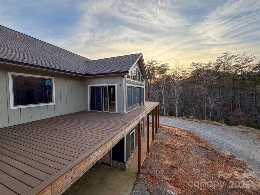 864 Matho Trace, Lake Lure, NC 28746.  MLS# CAR4322576, YatesRealty ID 3534. 