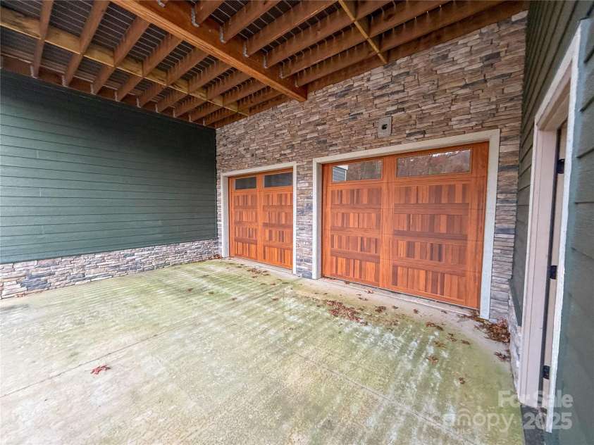864 Matho Trace, Lake Lure, NC 28746.  MLS# CAR4322576, YatesRealty ID 3534. 