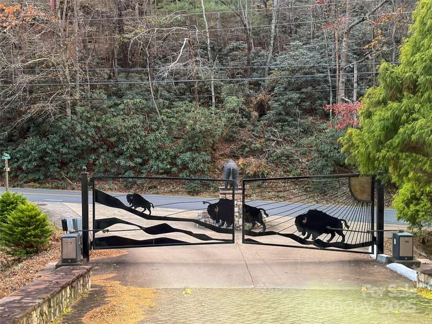 864 Matho Trace, Lake Lure, NC 28746.  MLS# CAR4322576, YatesRealty ID 3534. 