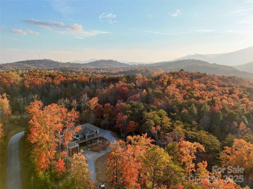 864 Matho Trace, Lake Lure, NC 28746.  MLS# CAR4322576, YatesRealty ID 3534. 