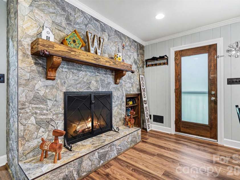 3800 Centergrove Road, Concord, NC 28025.  MLS# CAR4393204, YatesRealty ID 35340. 