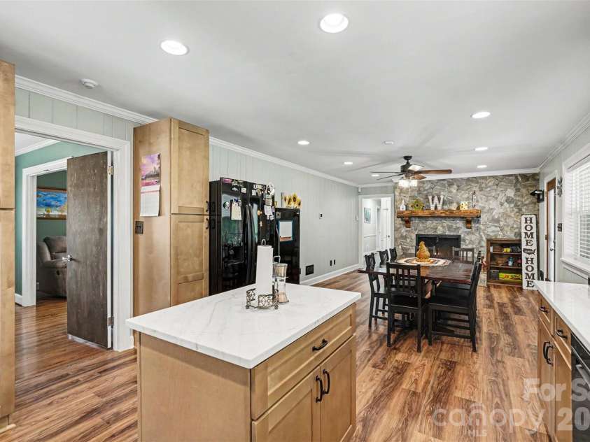 3800 Centergrove Road, Concord, NC 28025.  MLS# CAR4393204, YatesRealty ID 35340. 