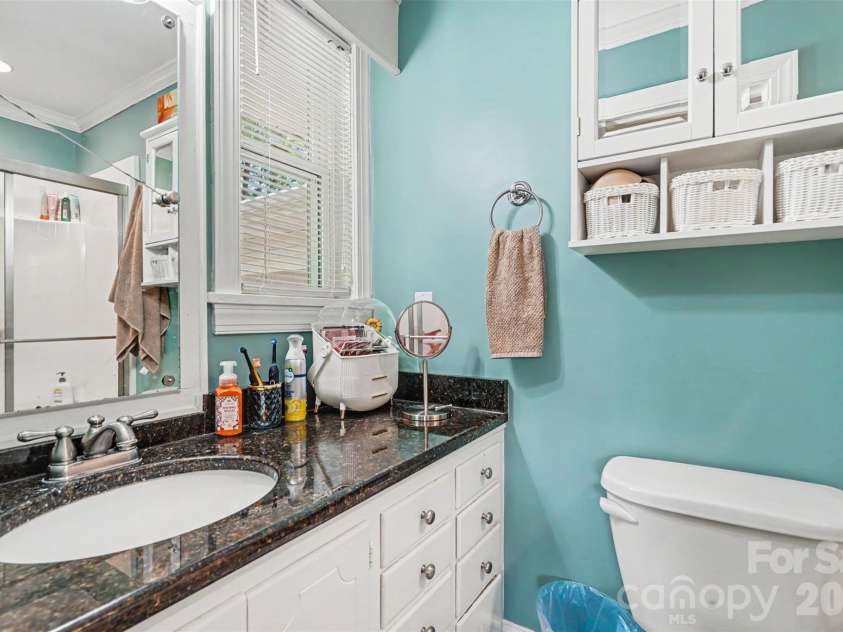 3800 Centergrove Road, Concord, NC 28025.  MLS# CAR4393204, YatesRealty ID 35340. 