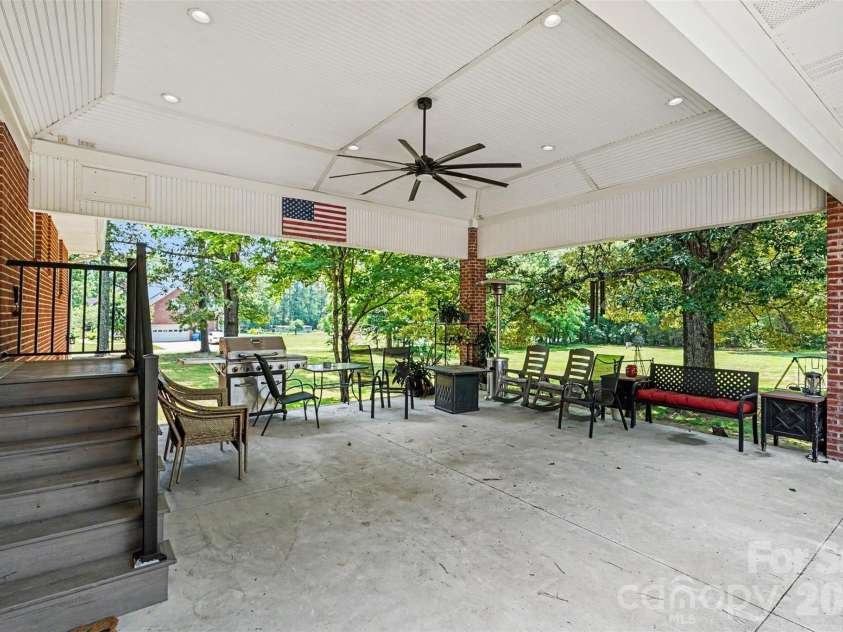 3800 Centergrove Road, Concord, NC 28025.  MLS# CAR4393204, YatesRealty ID 35340. 