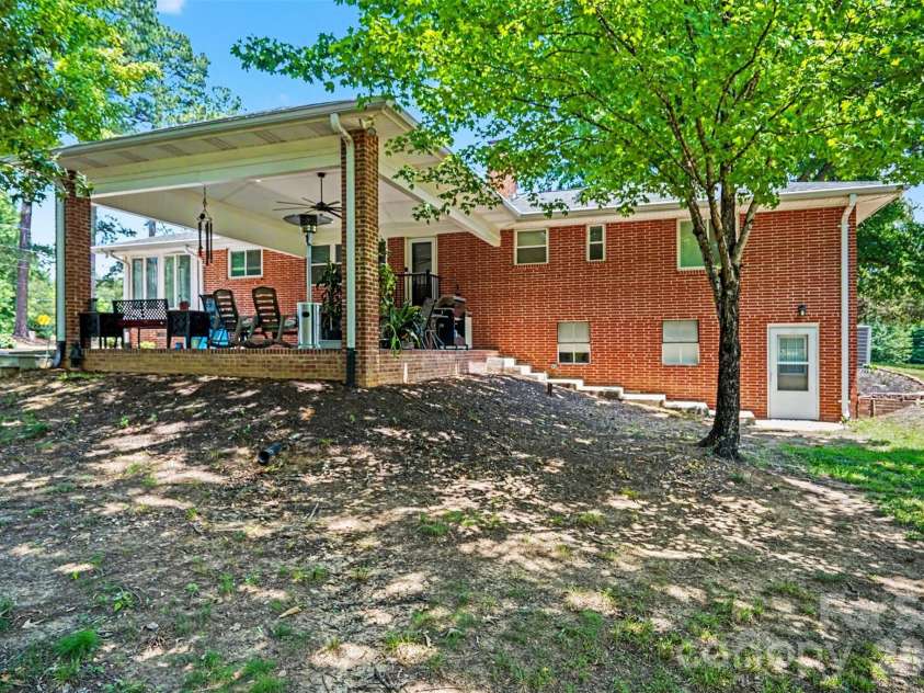 3800 Centergrove Road, Concord, NC 28025.  MLS# CAR4393204, YatesRealty ID 35340. 