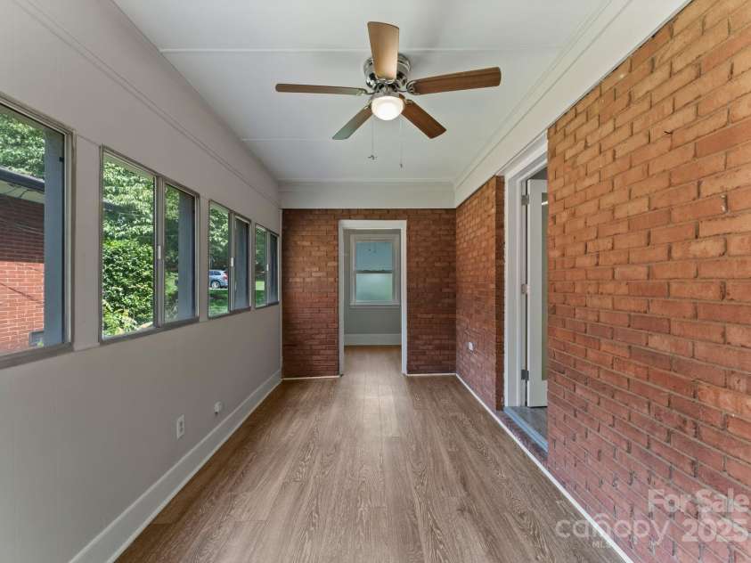 1614 Keeling Place, Charlotte, NC 28210.  MLS# CAR4296206, YatesRealty ID 35341. 