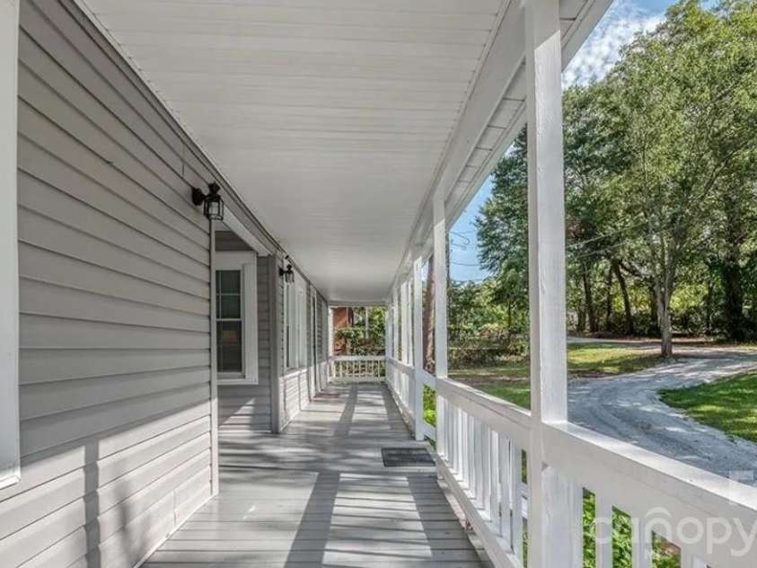 104 Penny Street, Lancaster, SC 29720.  MLS# CAR4400060, YatesRealty ID 35342. 