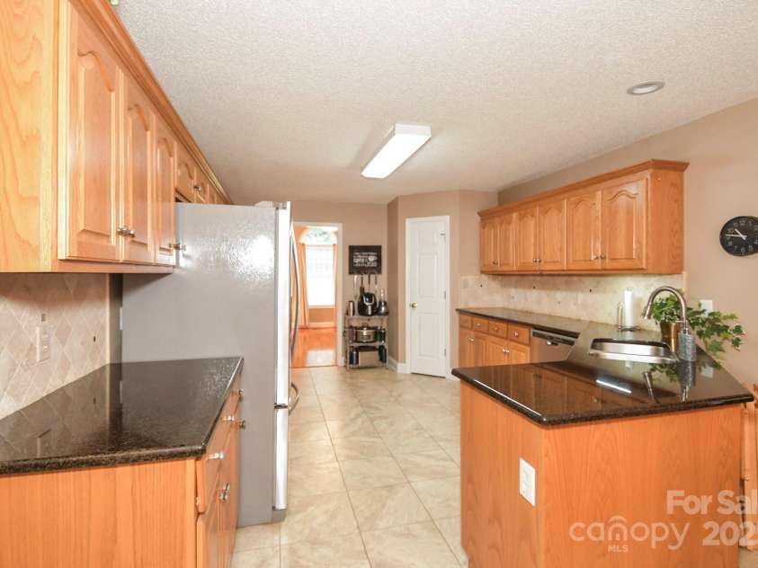 5409 Love Mill Road, Monroe, NC 28110.  MLS# CAR4283884, YatesRealty ID 35343. 