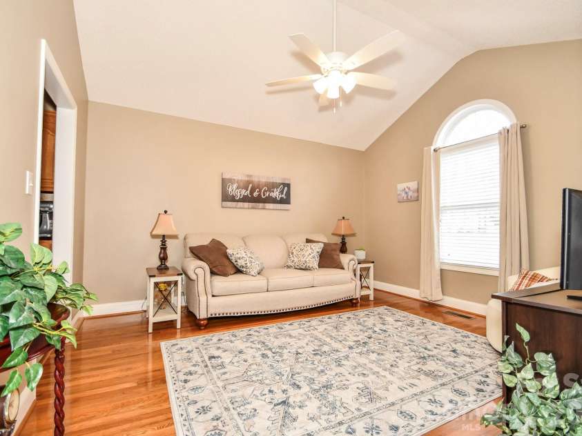 5409 Love Mill Road, Monroe, NC 28110.  MLS# CAR4283884, YatesRealty ID 35343. 