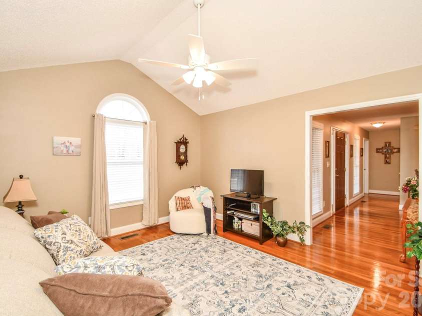 5409 Love Mill Road, Monroe, NC 28110.  MLS# CAR4283884, YatesRealty ID 35343. 