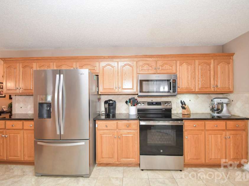 5409 Love Mill Road, Monroe, NC 28110.  MLS# CAR4283884, YatesRealty ID 35343. 