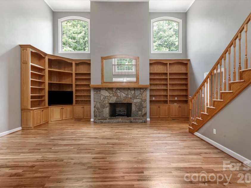 690 Stacy Hill Road, Marion, NC 28752.  MLS# CAR4394228, YatesRealty ID 35343. 