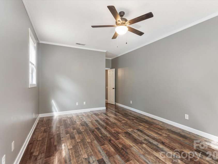 690 Stacy Hill Road, Marion, NC 28752.  MLS# CAR4394228, YatesRealty ID 35343. 