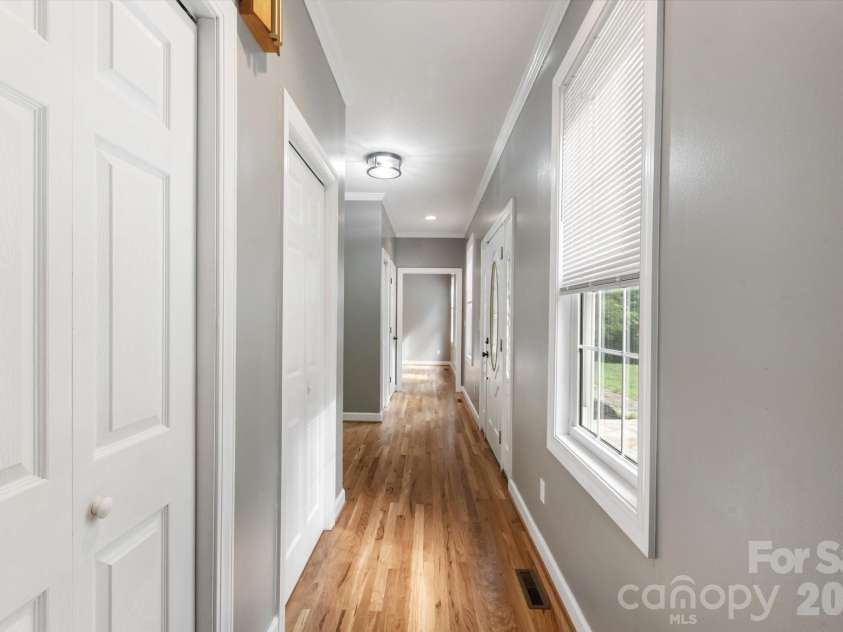 690 Stacy Hill Road, Marion, NC 28752.  MLS# CAR4394228, YatesRealty ID 35343. 