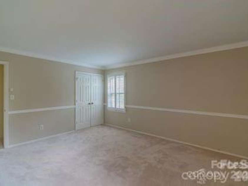 7115 Powder Mill Place, Charlotte, NC 28277.  MLS# CAR4398754, YatesRealty ID 35344. 