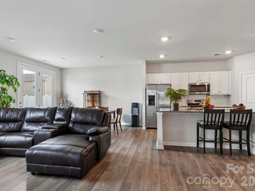 8007 Foxcroft Drive, Monroe, NC 28110.  MLS# CAR4400320, YatesRealty ID 35345. 