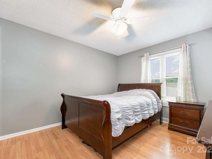 2006 Applegate Drive, Concord, NC 28027.  MLS# CAR4290983, YatesRealty ID 35346. 