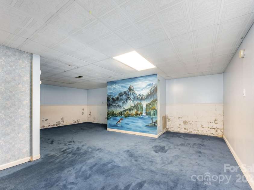 2006 Applegate Drive, Concord, NC 28027.  MLS# CAR4290983, YatesRealty ID 35346. 