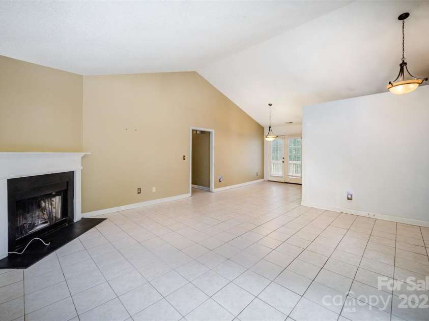 7216 Flodden Field Court, Charlotte, NC 28217.  MLS# CAR4290788, YatesRealty ID 35348. 