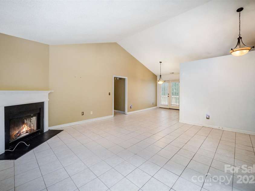 7216 Flodden Field Court, Charlotte, NC 28217.  MLS# CAR4290788, YatesRealty ID 35348. 