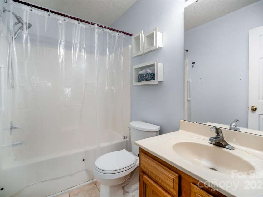 7216 Flodden Field Court, Charlotte, NC 28217.  MLS# CAR4290788, YatesRealty ID 35348. 