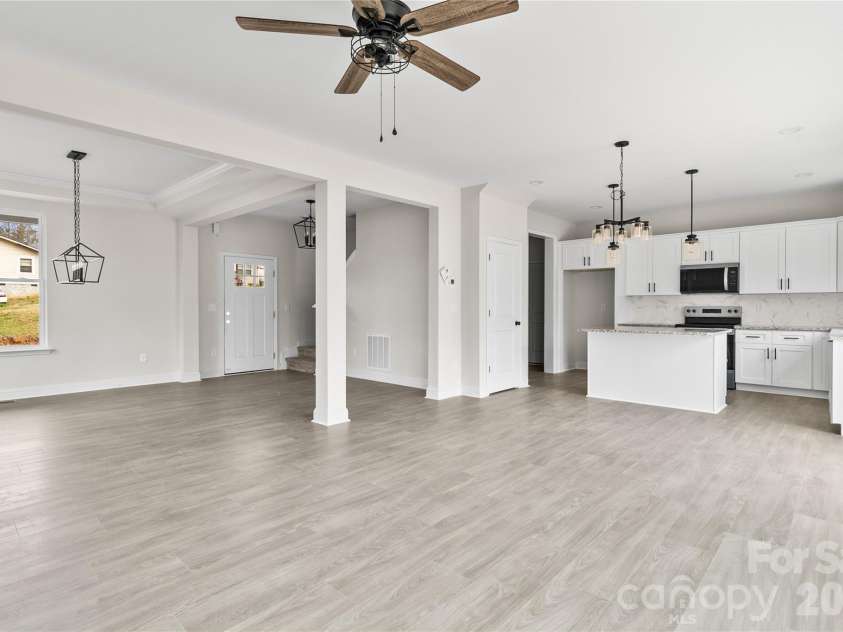 3692 Shannon Loop, Denver, NC 28037.  MLS# CAR4337827, YatesRealty ID 3535. 